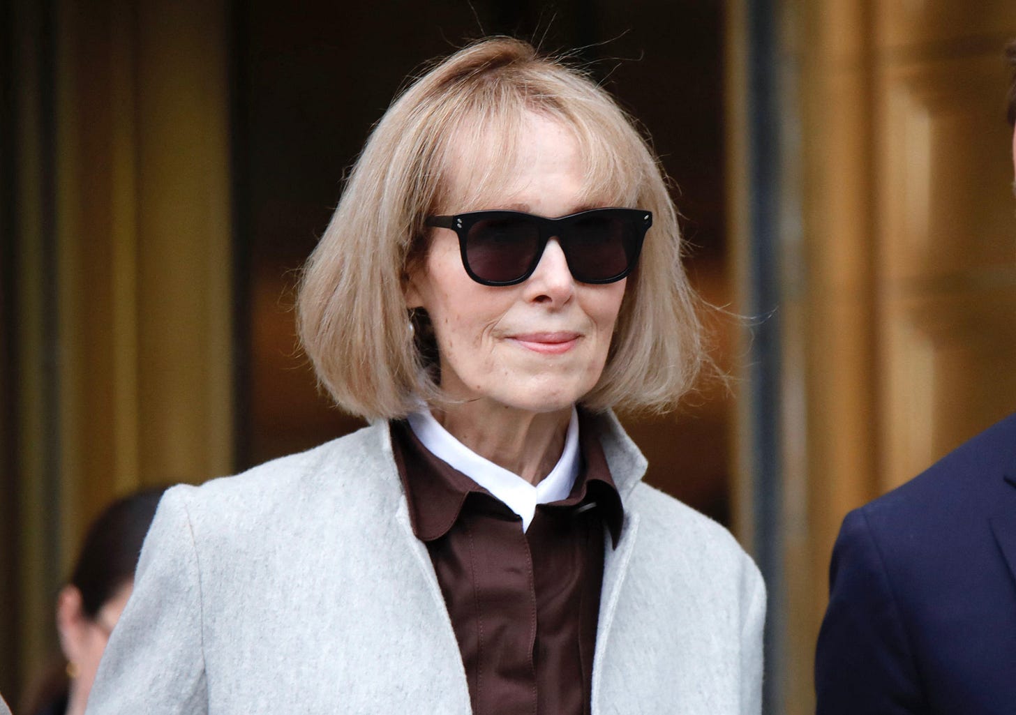 E. Jean Carroll testifies in Trump lawsuit trial, "I'm here because Donald  Trump raped me" - CBS News