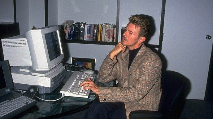 The New David Bowie App Is Almost Hunky-Dory | Pitchfork