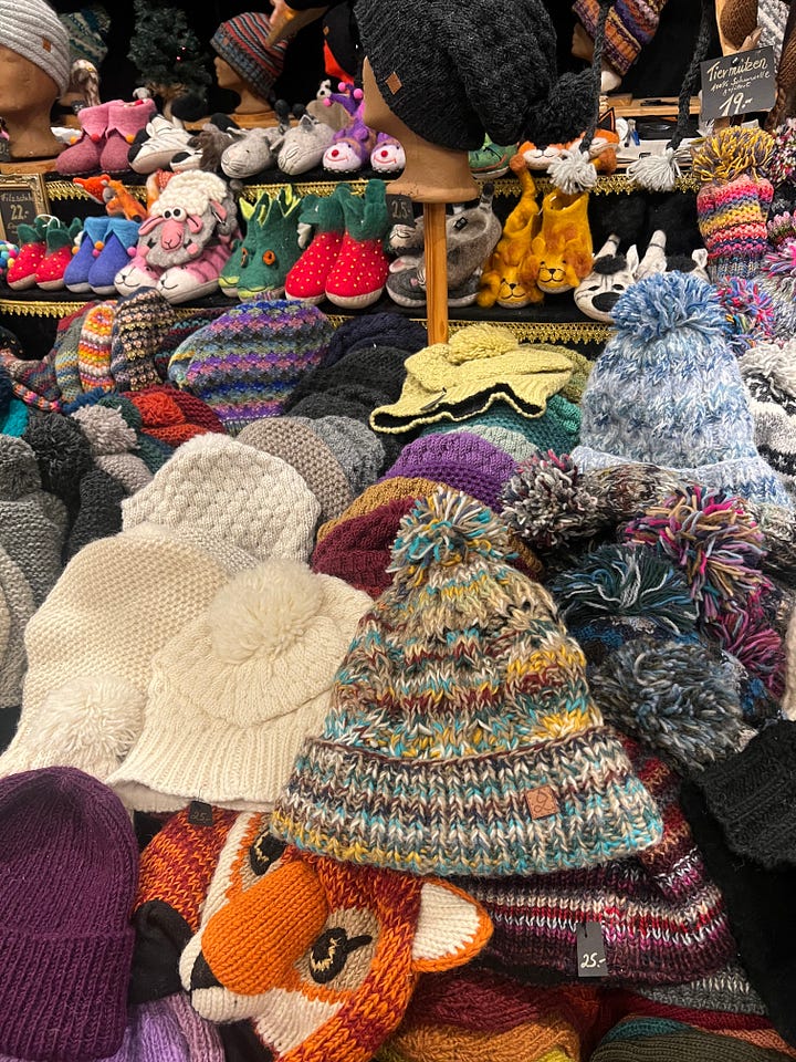 What To Eat & Buy—& NOT Buy—At The Christmas Markets In Germany display picture 1