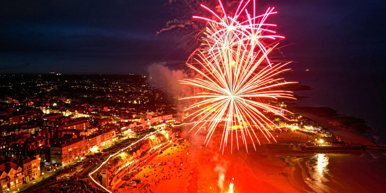 Beach Cinema Screenings, Broadstairs Water Gala + Fireworks, Plus Free Theatre Shows