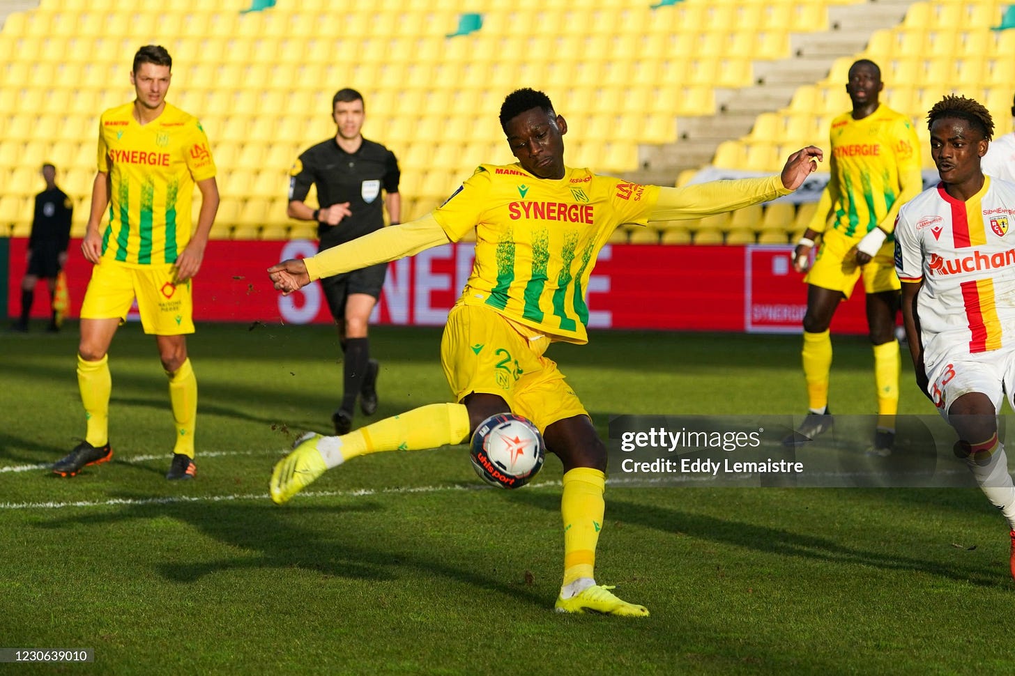 FC Nantes v RC Lens - Ligue 1