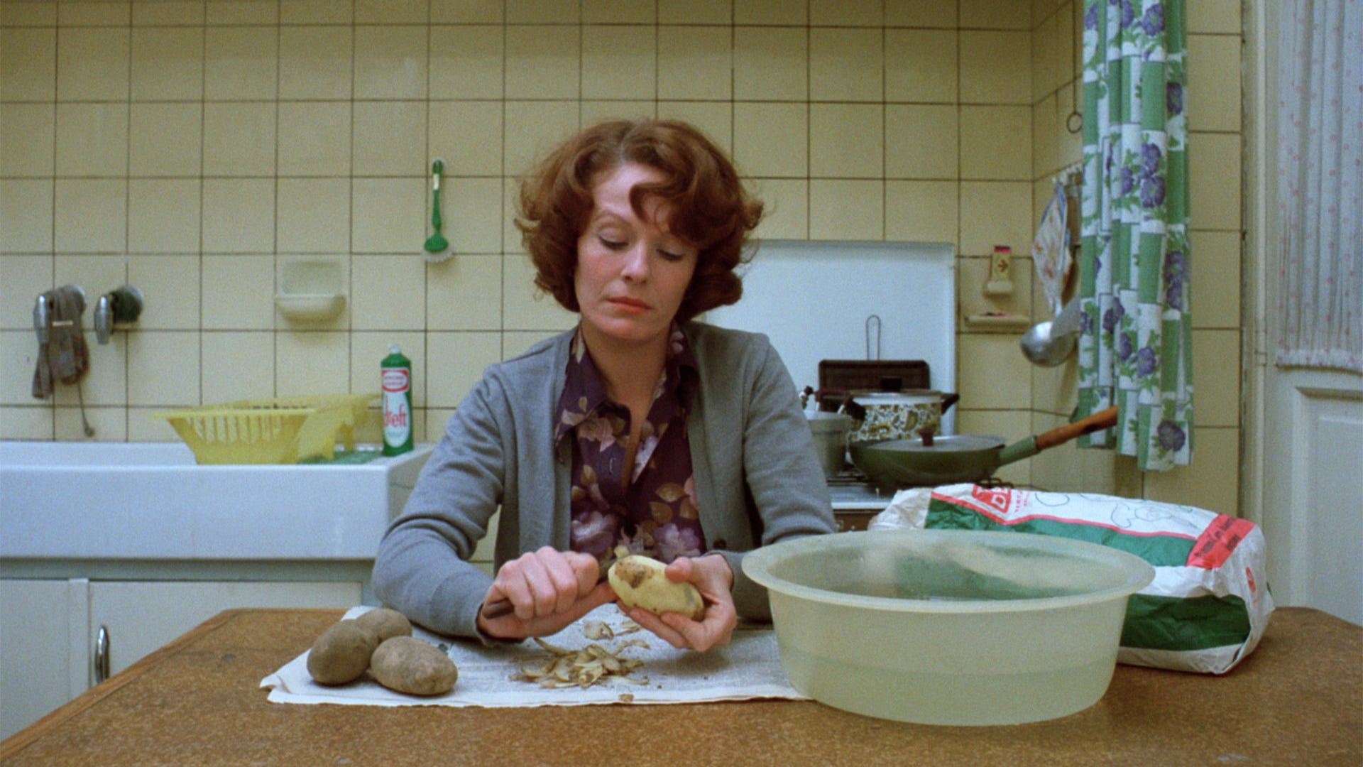 Jeanne Dielman, 23 quai du Commerce, 1080 Bruxelles Review - HeyUGuys