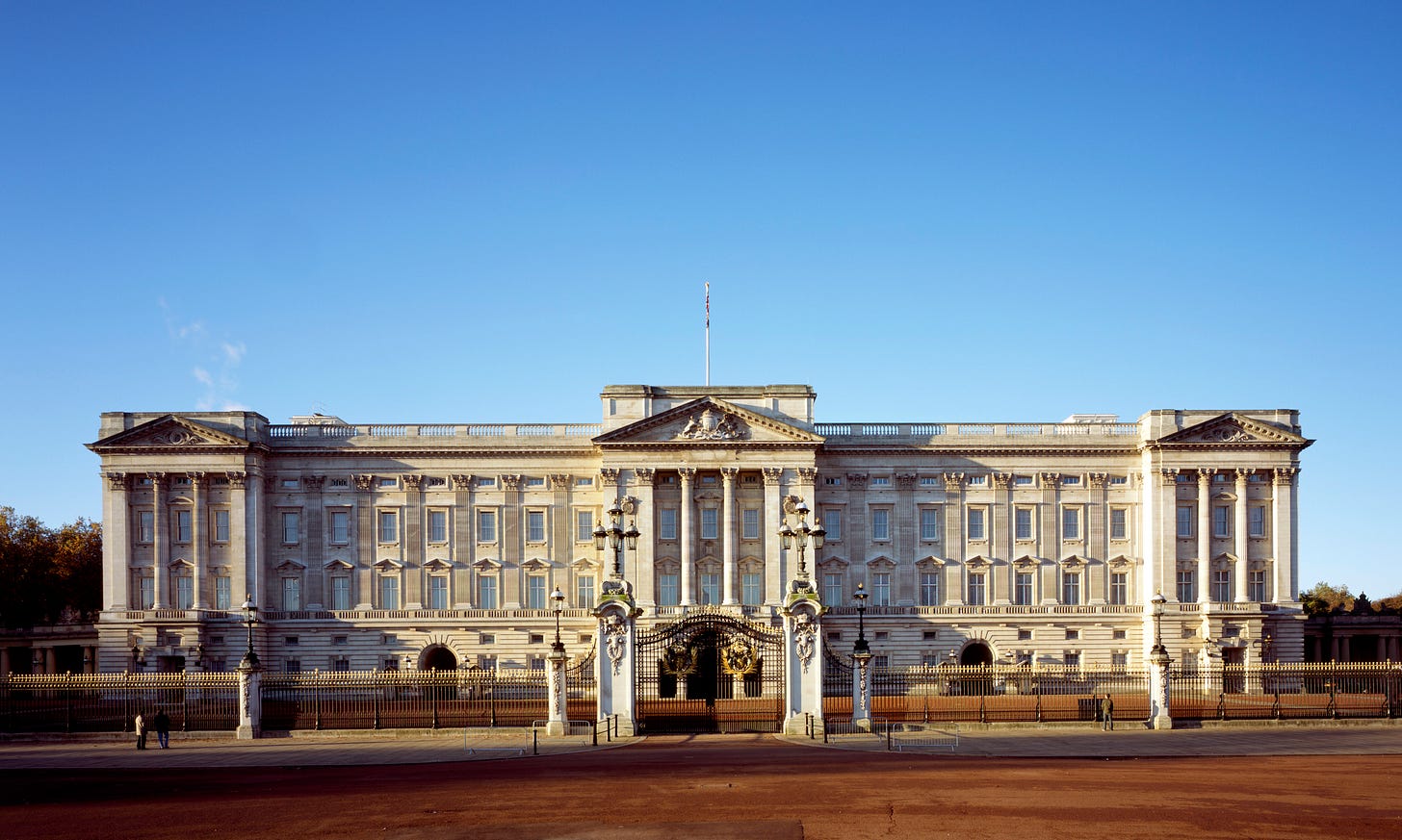 Buckingham Palace exterior