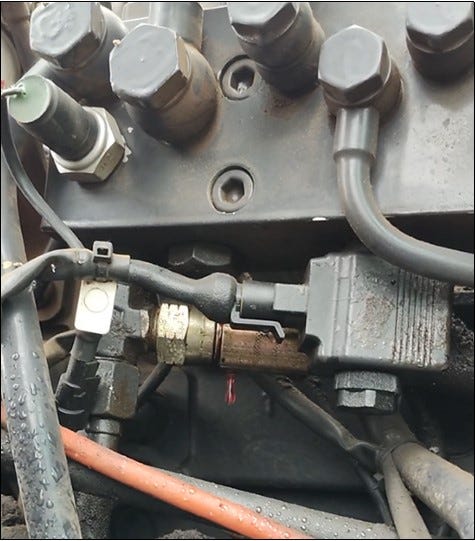Click the image to see the Landini leaking hydraulic circuit.