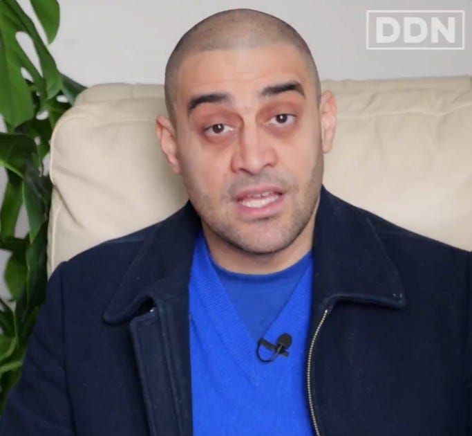 aa6ca3c2 4da1 4115 8b56