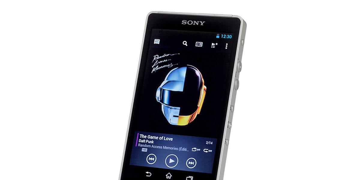 洋楽 Epic/Sony Single Collection, August 1988 Sony Walkman NWZ-ZX1 is a luxury audio player for the rich