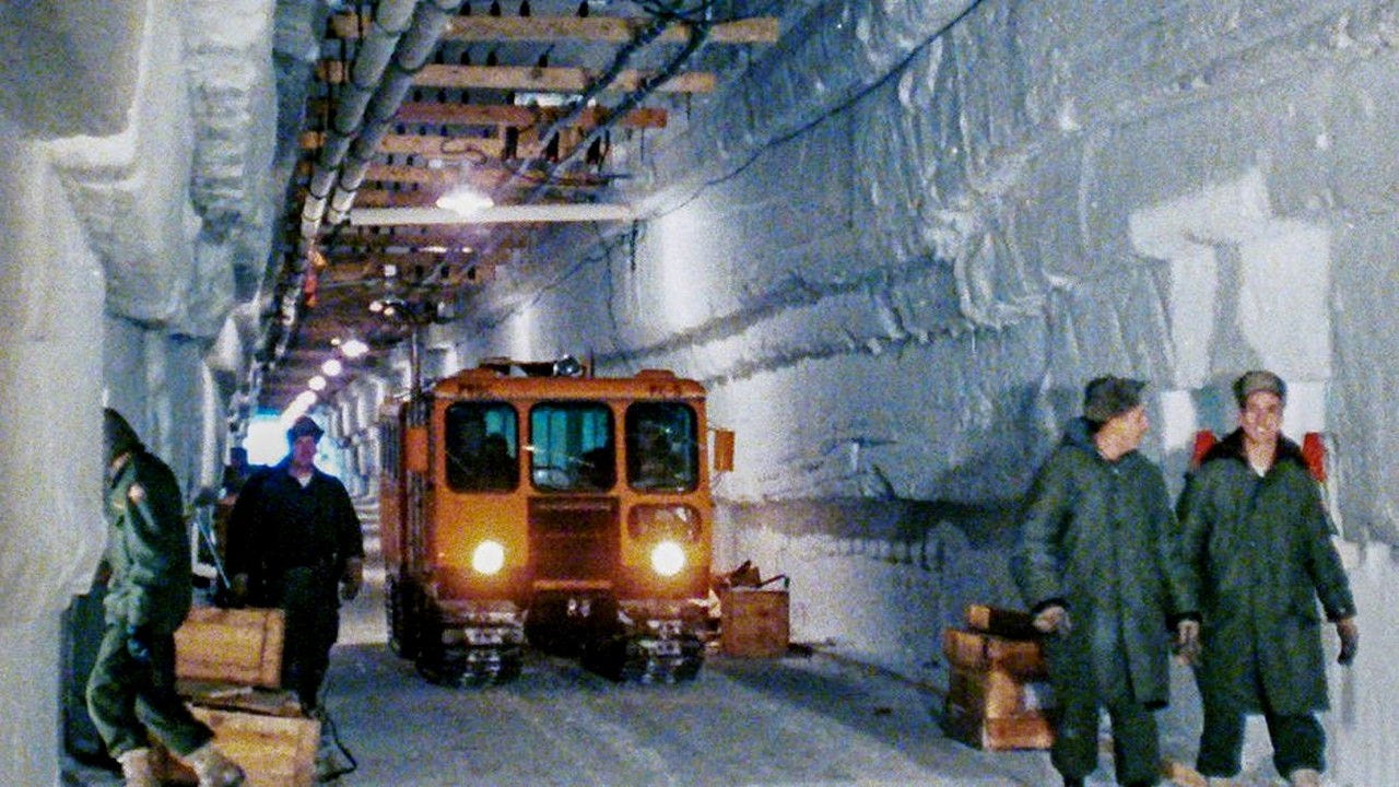 Camp Century: The Hidden City Beneath the Ice (2019) - Кінобаза