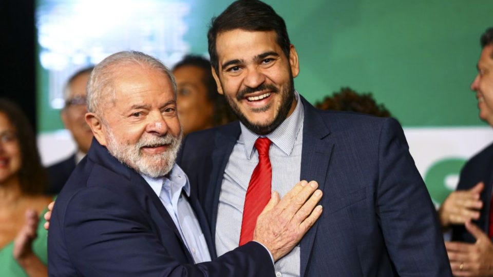 PT utiliza Robôs, MAVs e o novo ‘Ministério da Verdade’ para atacar opositores