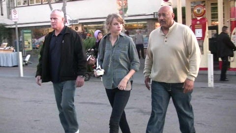 taylor swift bodyguards taylor swift bodyguards