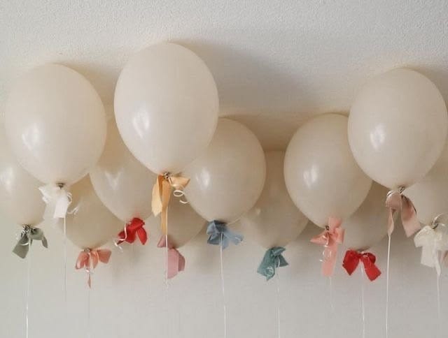 Globos, celebración, comunidad