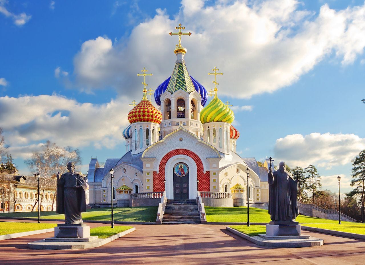 7 Amazing Russian Churches That Seem Right Out of a Fairytale