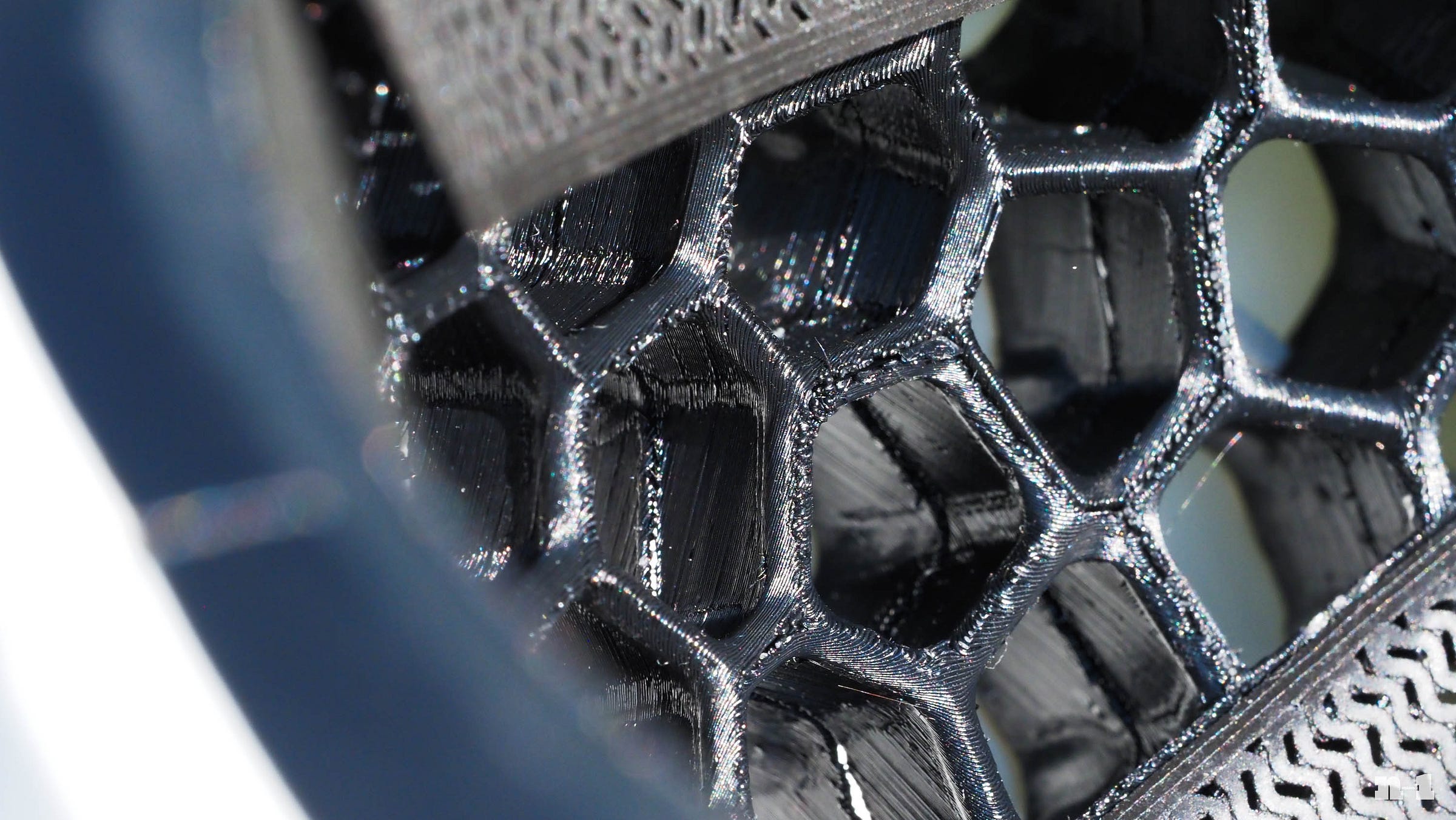 KAV Rhoan 3D-printed helmet hex honeycomb KAV Rhoan 3D-printed helmet hex honeycomb