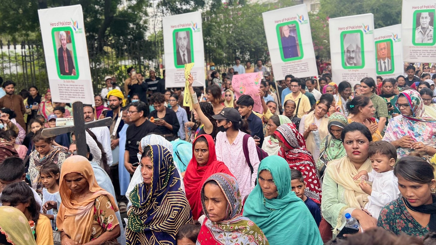 Thousands participate in a rally demanding equal rights for religious minorities in Pakistan : Peoples Dispatch Thousands participate in a rally demanding equal rights for religious minorities in Pakistan : Peoples Dispatch