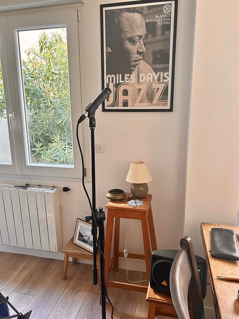 Pictures of Parisian musicians playing base, saxophone, drums, guitar and trombone at their practice session in Paris