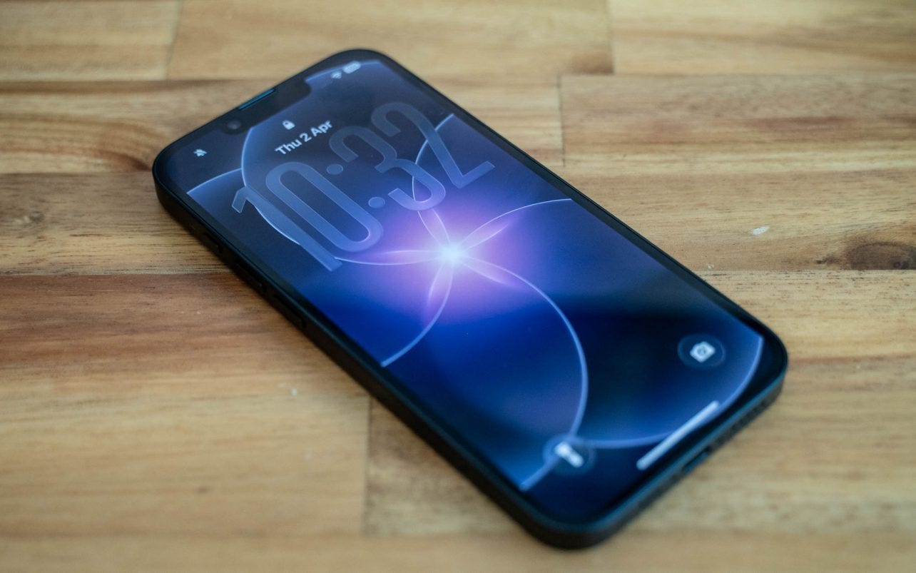 Side view of the Apple iPhone 17e Side view of the Apple iPhone 17e