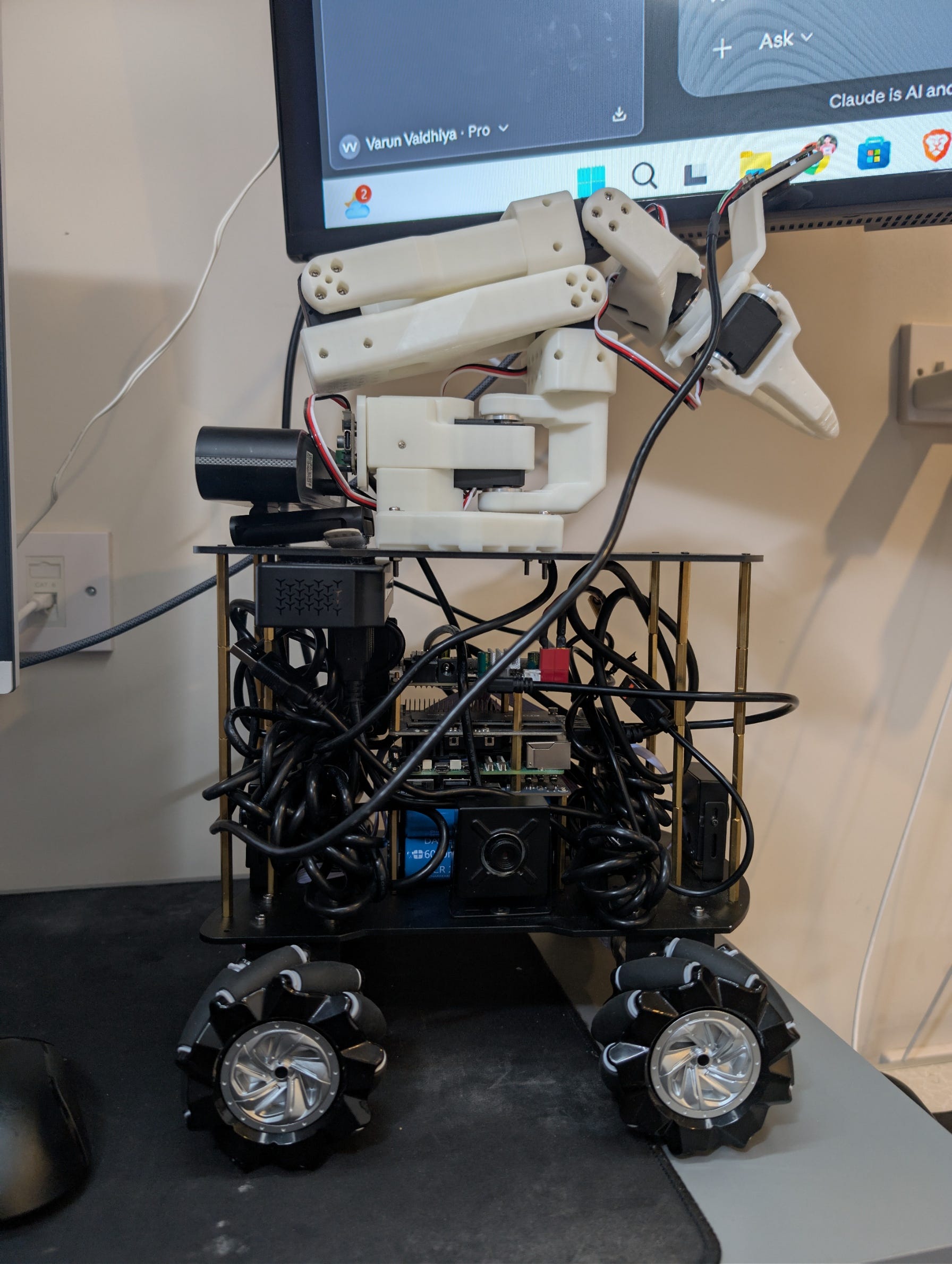 I Built a $500 Mobile Manipulation Robot. Here’s What That Actually Took.