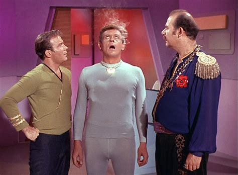 'Star Trek: Discovery' Robot Character Revealed? - TrekMovie.com