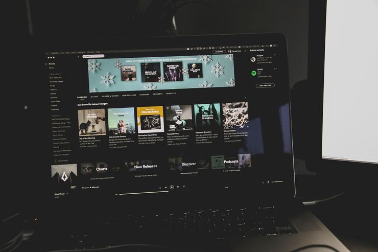 Streaming spotify