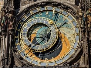calendar clock prague