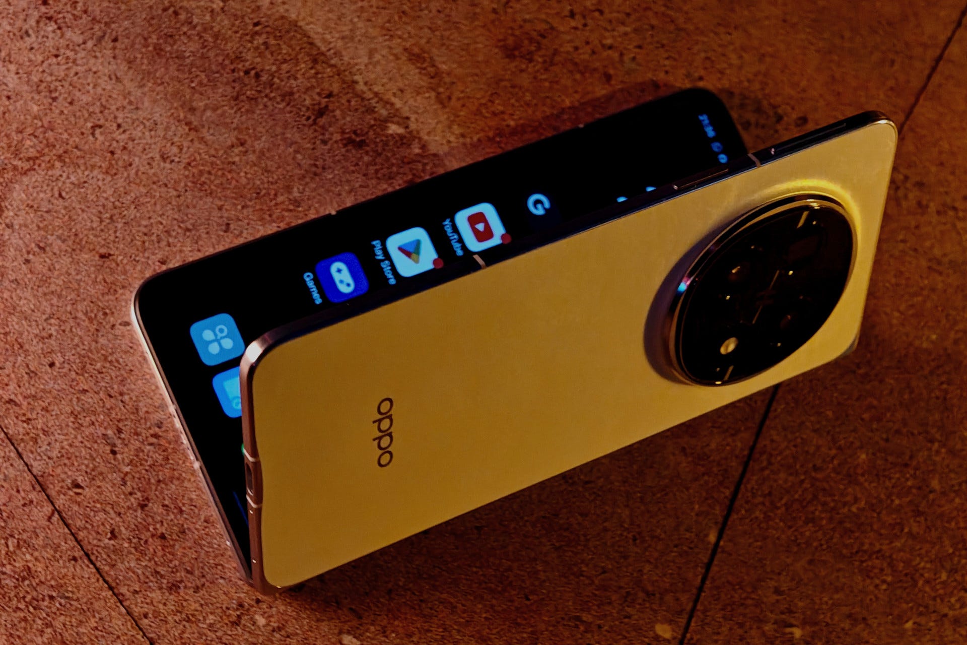 Oppo Find N5 is the world's thinnest foldable phone at just 4.21mm