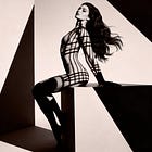 UNISS‑GX: A Gauge‑Covariant Field Model of Wealth‑Dependent Temporal Perception in Dual‑Layer Social Networks