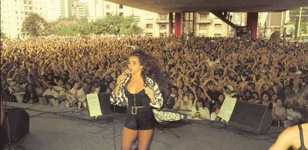Luduvicu on Twitter: "Daniela Mercury quase derrubou o MASP em 92  https://t.co/bUj31J3cxr" / Twitter