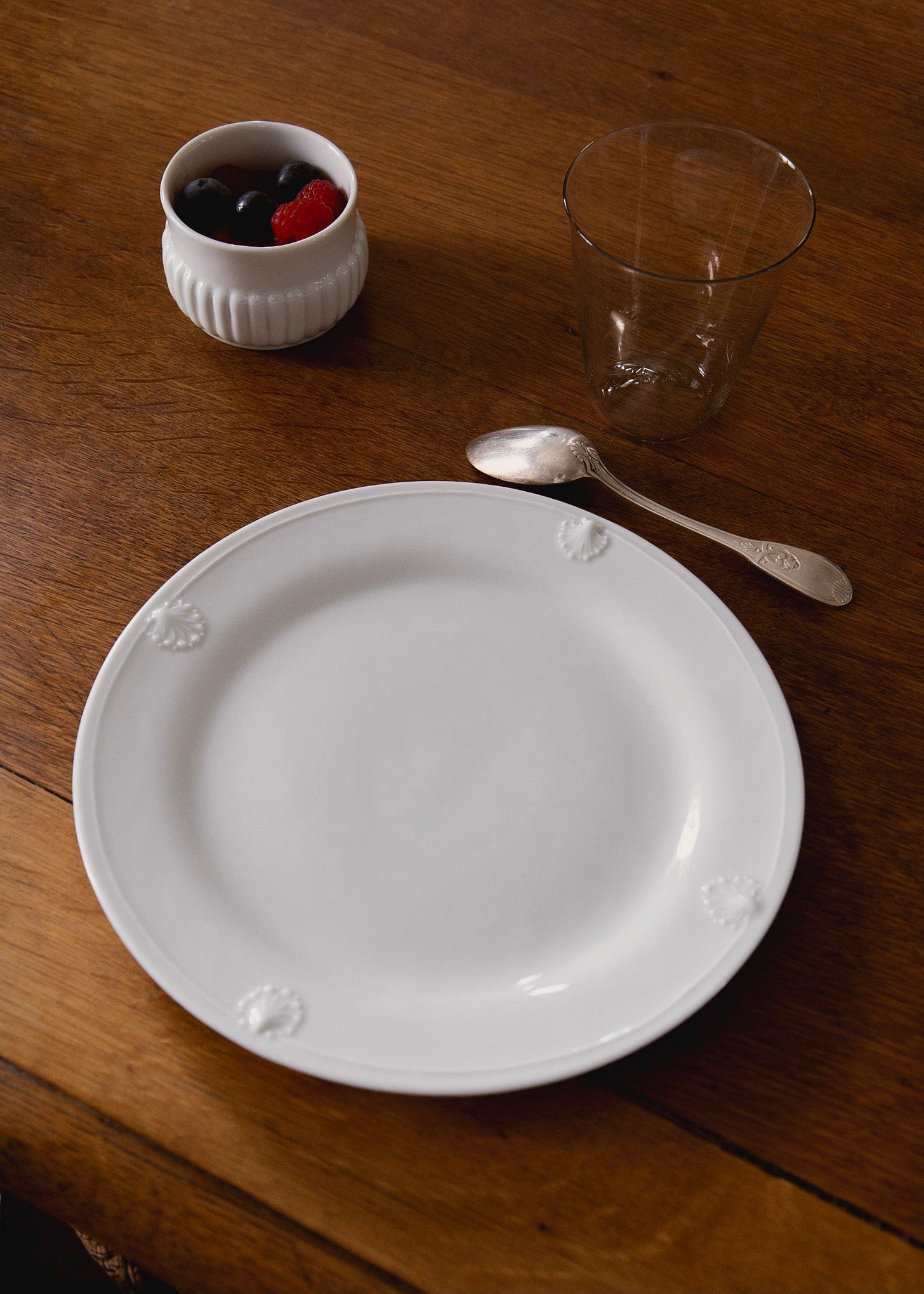 Assiette à dessert Saint Jacques en porcelaine blanche