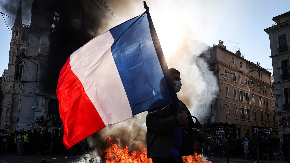 Cover art for UN cuts food aid to 500,000 Palestinians in Gaza; 7th ICE detainee found dead in Texas this year; France arrests 2,400 in mass protests