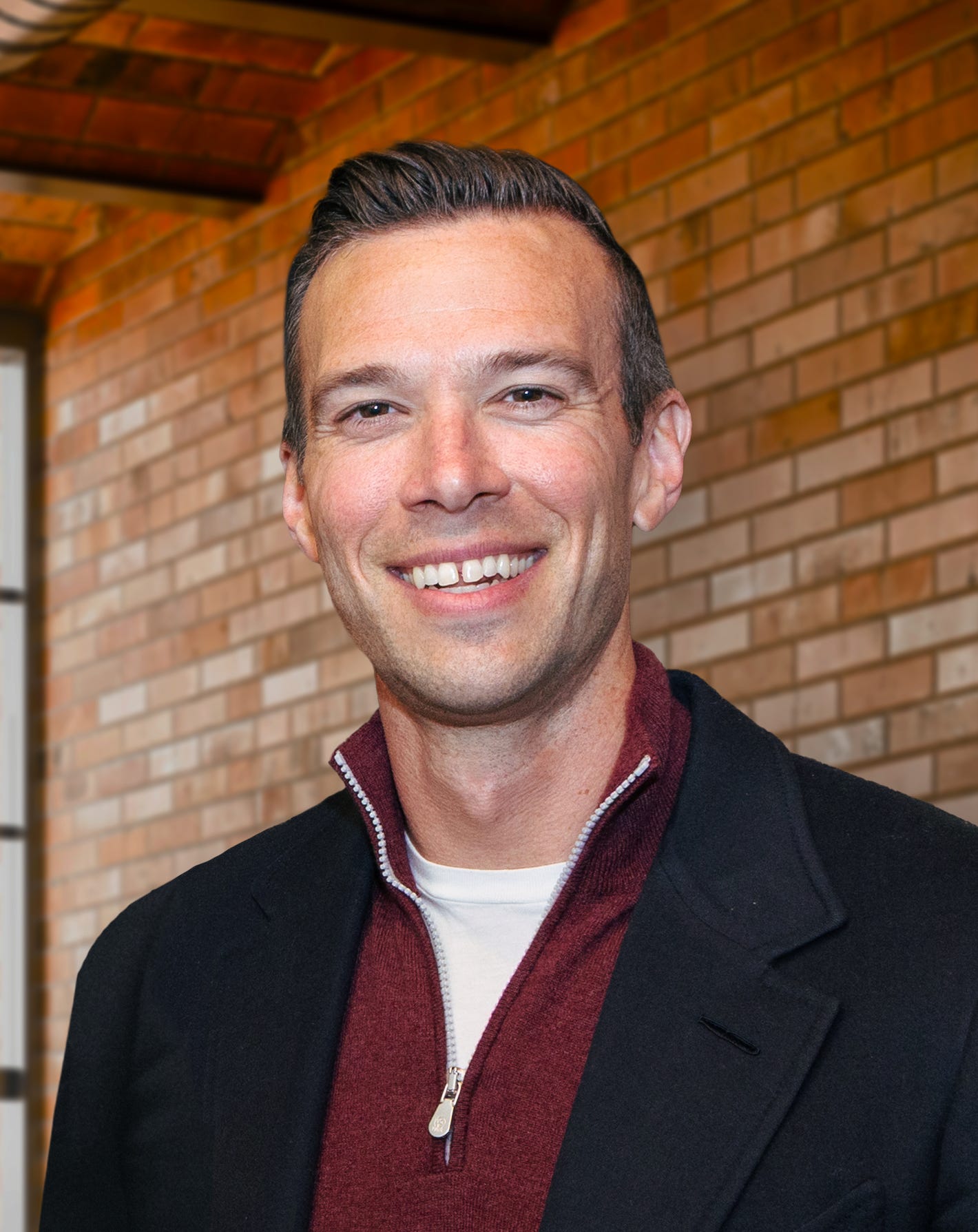 Five Questions with Jon Favreau, image size:1420x1789