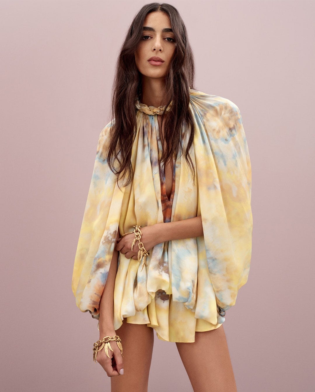 NORA IN LOOK 27 NORA IN LOOK 27