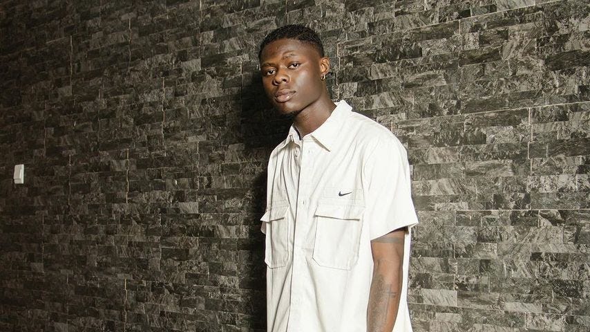 Mit nur 27 Jahren: Afrobeats-Star MohBad ist verstorben!