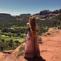 Mina Howell's avatar