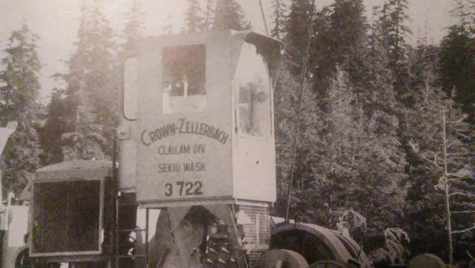 A tractor with a sign on it

Description automatically generated with medium confidence