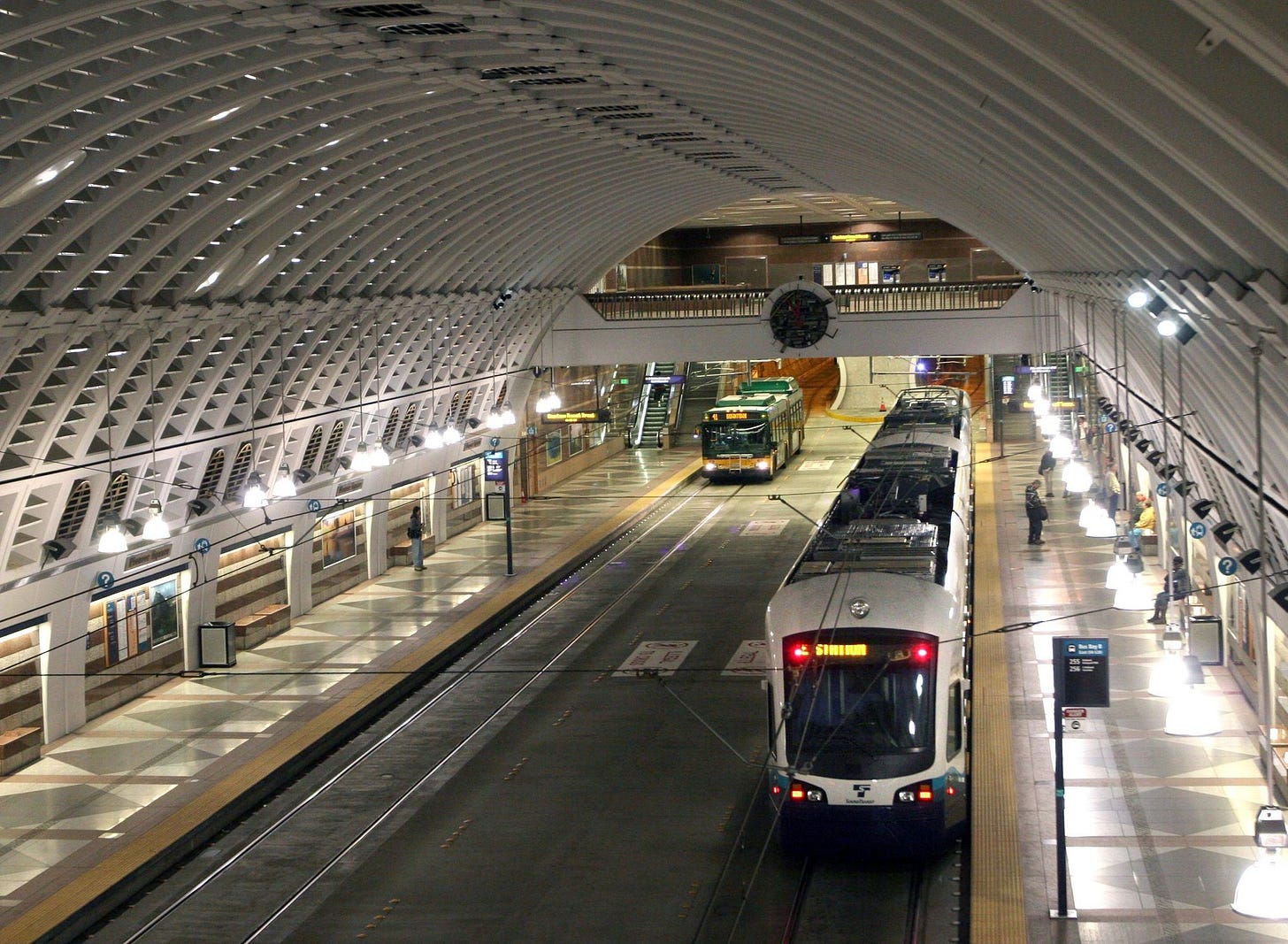 Buses are moving out of the downtown Seattle transit tunnel. What do you  want to know about the changes? | The Seattle Times