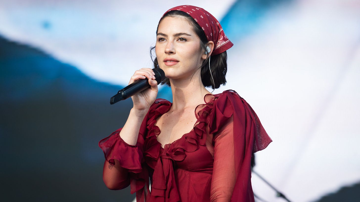 Inside Gracie Abrams's “Insane and Special” First Glastonbury | Vogue
