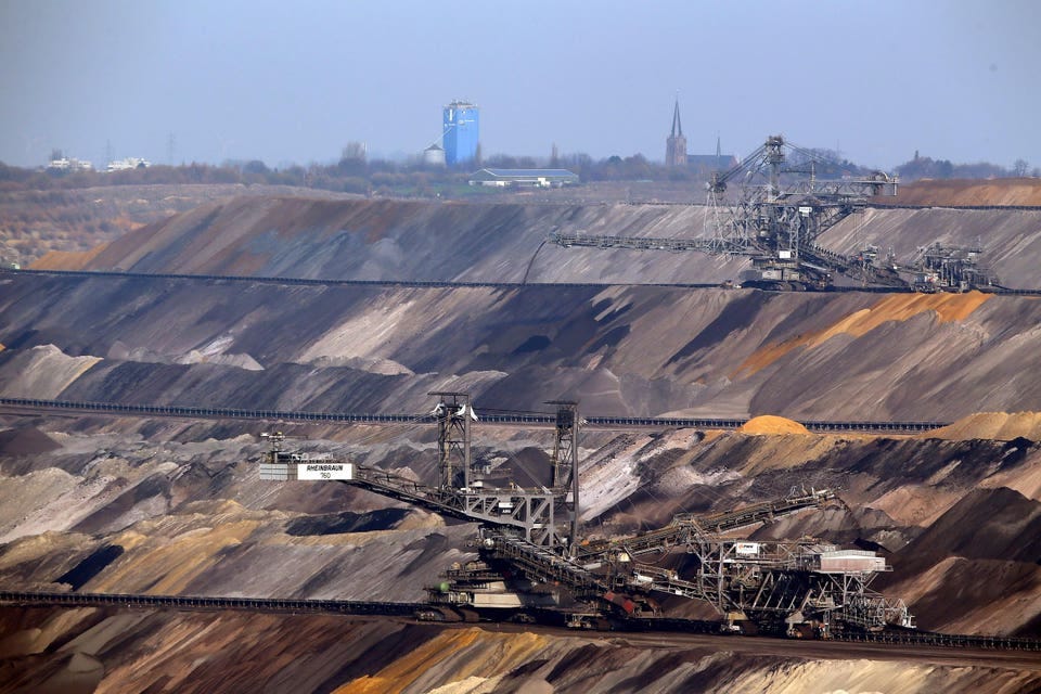 The Garzweiler mine is being expanded so it can produce more lignite. The Garzweiler mine is being expanded so it can produce more lignite.