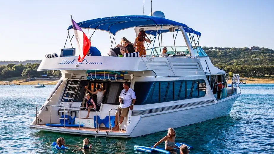 Lake Travis Boat Rentals Yacht Rentals | Lake Travis Boat Rentals ...