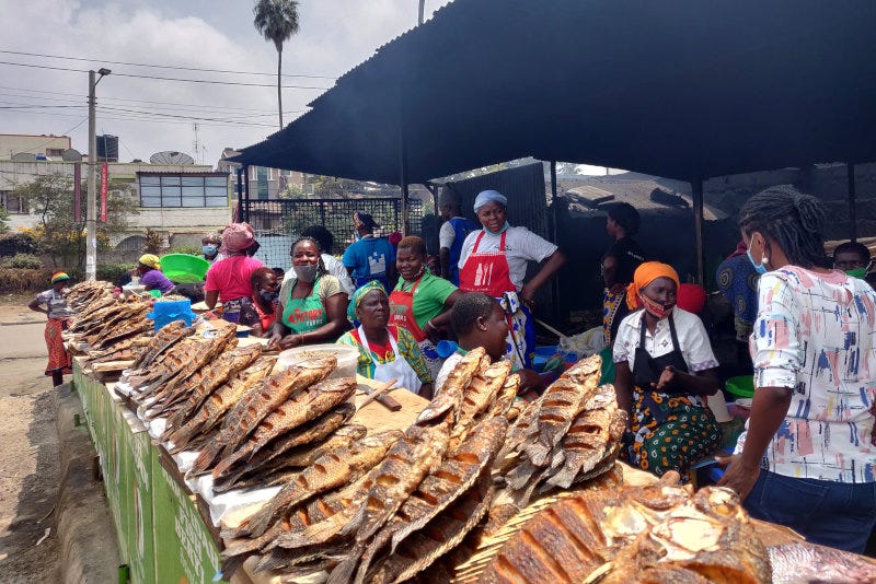Kenyan fish-farming business Victory Farms sells most of its fish to informal market traders.