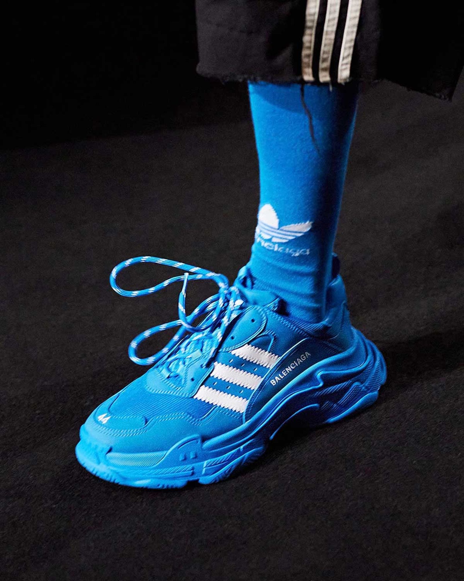 インパクト BALENCIAGA MEETS WALL STREET - by Jarrett Anthony Bennett