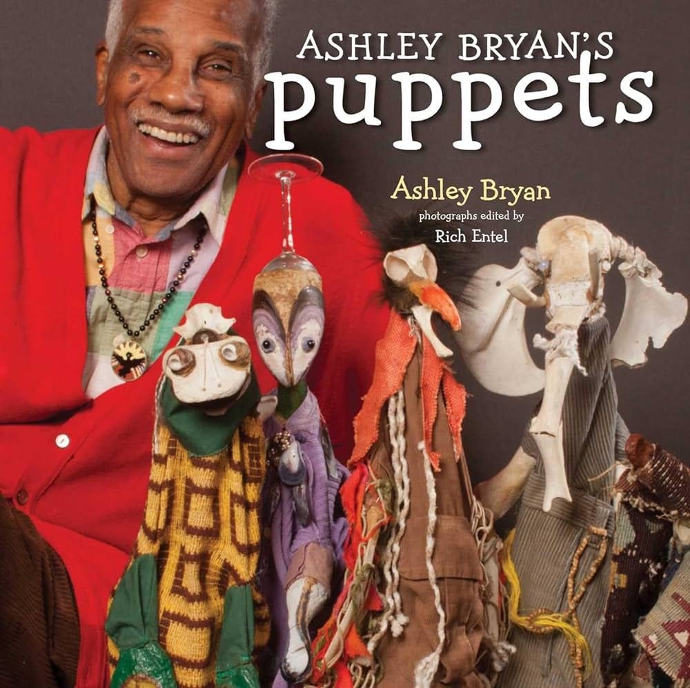 Ashley Bryan's Puppets: Making Something from Everything: Bryan, Ashley,  Bryan, Ashley: 9781442487284: Amazon.com: Books