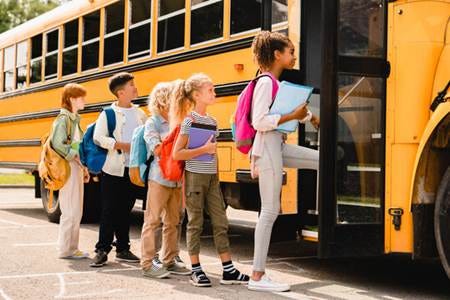 School Bus And Kids Images – Browse 93,629 Stock Photos ...