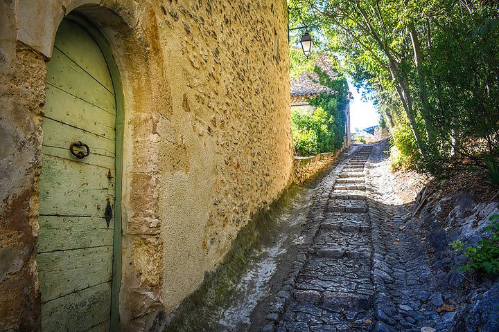 Streets of Joucas