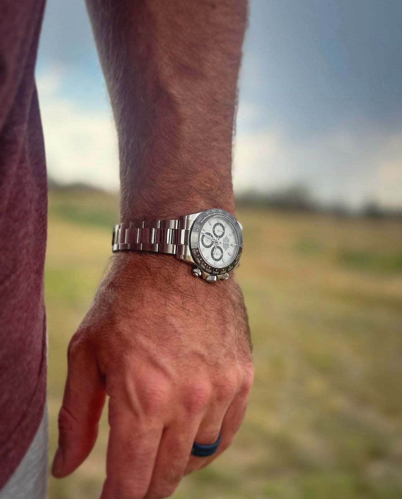 When ogres wear 40mm watches, they don't look normal