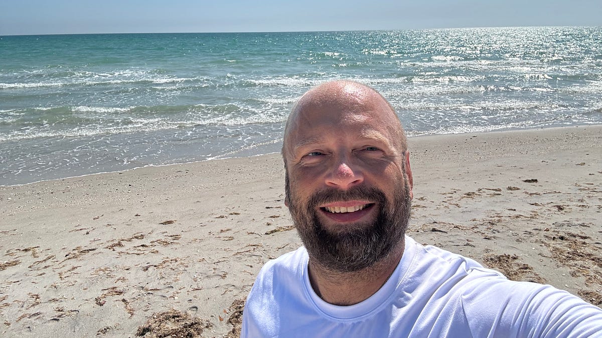 BREAKING NEWS: Mayo Clinic is offering me an "Executive Director" position for up to $400k. They don't want me to open a New Florida Cancer Clinic?