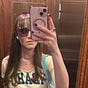 Emma Burger's avatar
