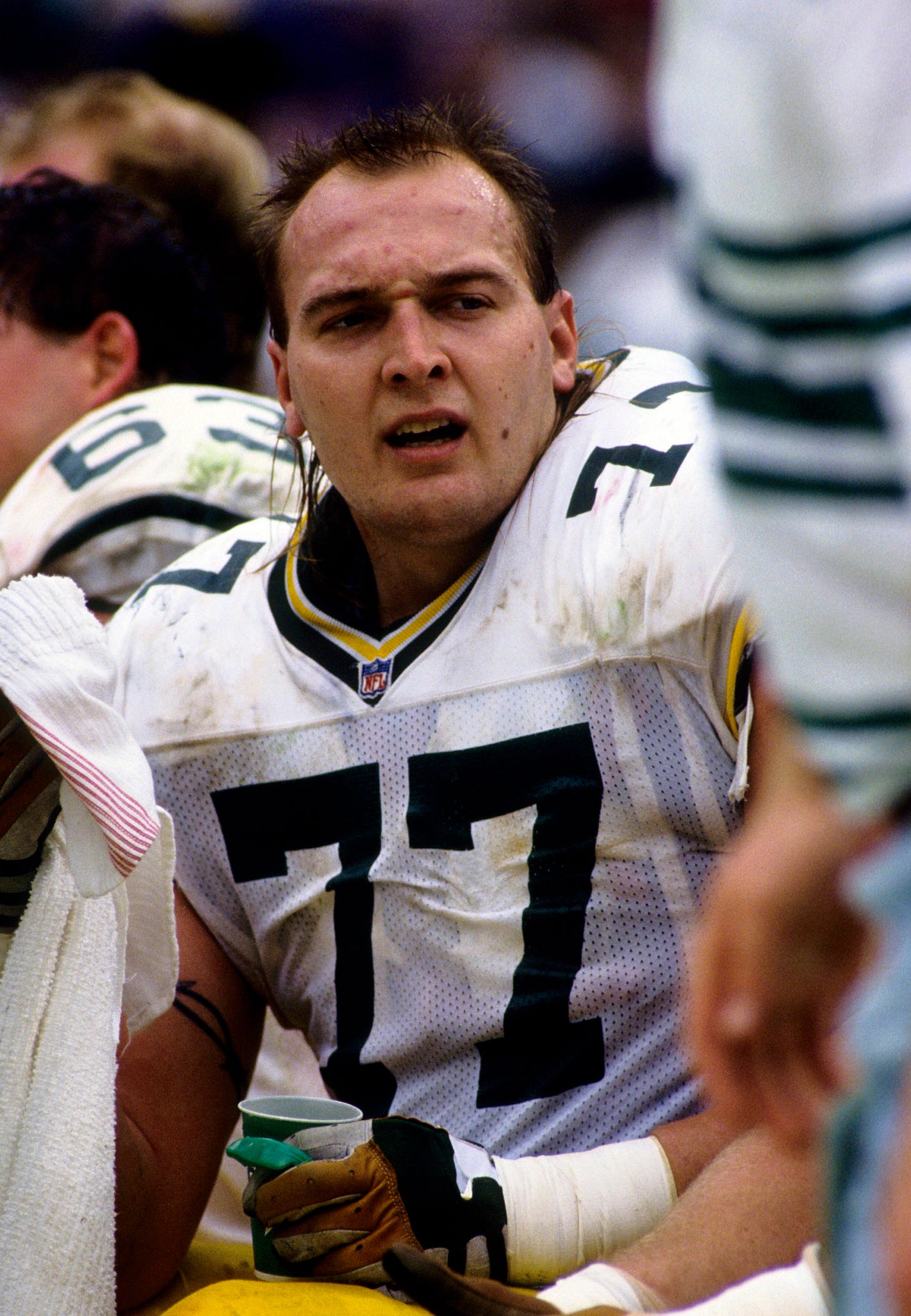 Where are they now? Tony Mandarich recovers with photography - BVM Sports