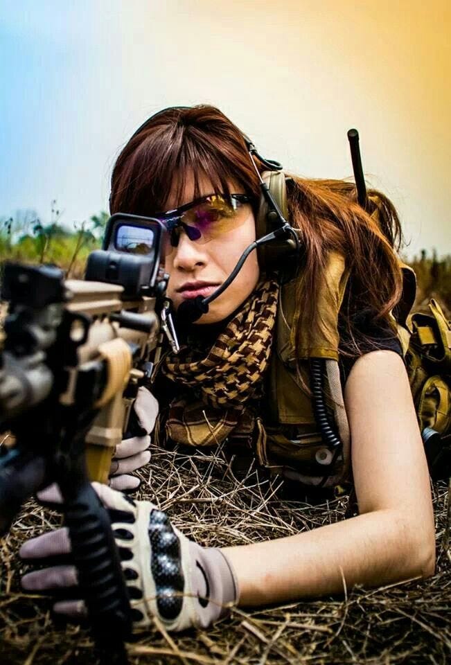 Guns & Girls Badass Women, John Rambo, Female Soldier, Big Guns, Army Girl, Martial