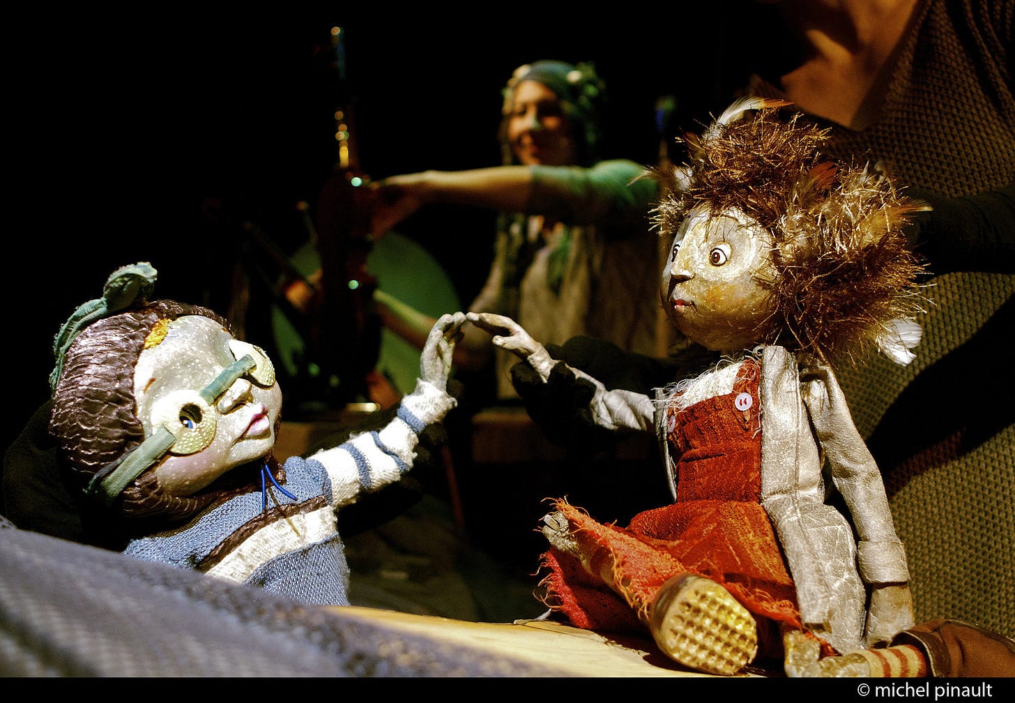 L'Illusion, Théâtre de Marionnettes | World Encyclopedia of Puppetry Arts