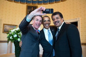 640px-Bill_Nye,_Barack_Obama_and_Neil_deGrasse_Tyson_selfie_2014 640px-Bill_Nye,_Barack_Obama_and_Neil_deGrasse_Tyson_selfie_2014