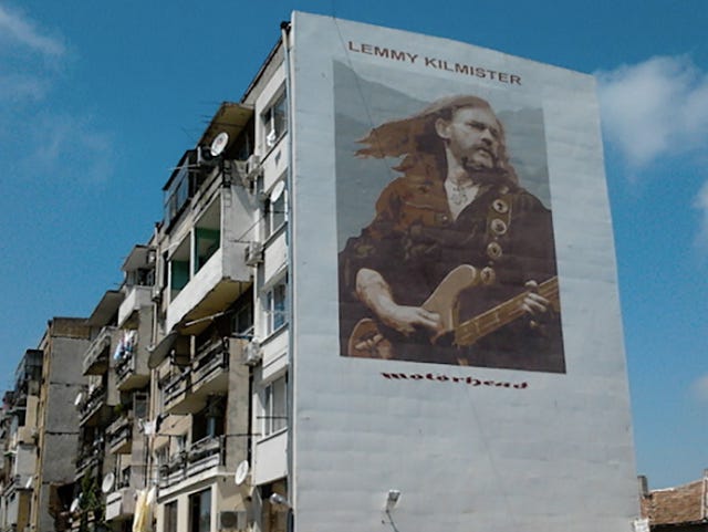 Kavarna y sus murales